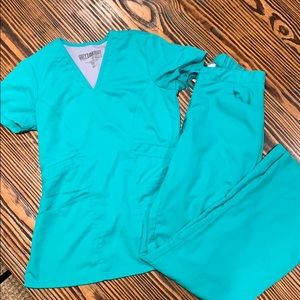 Grey’s Anatomy scrubs